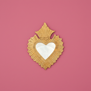 Ex-voto : origine, symbolique et déco murale