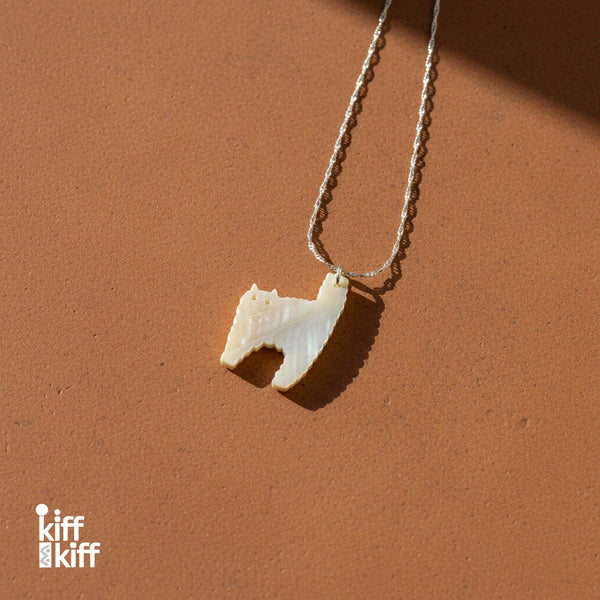 Collier Chat en Nacre et Argent
