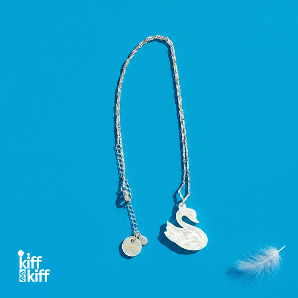 Collier Cygne en Nacre