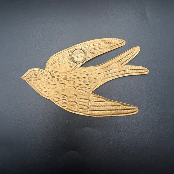 Hirondelle dorée Mavis – Objet décoratif artisanal à suspendre