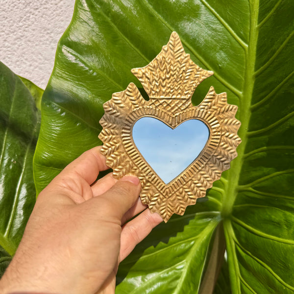 Ex-voto Mitzi | Miroir cœur sacré doré artisanal