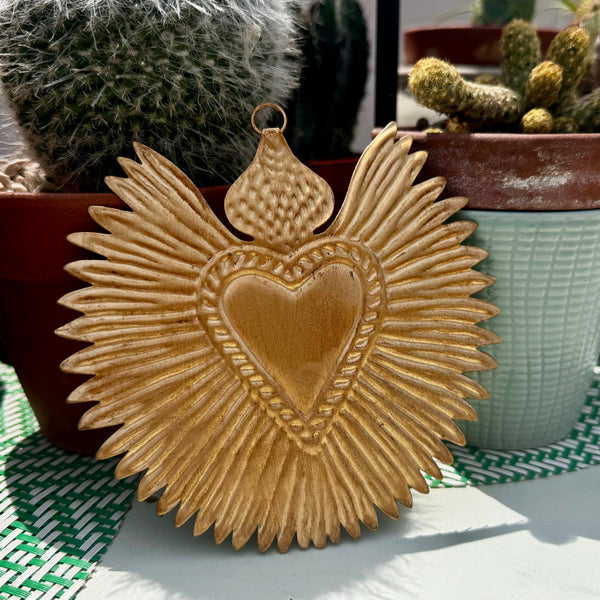 Ex-voto doré Cléo, ambiance déco KIFF KIFF