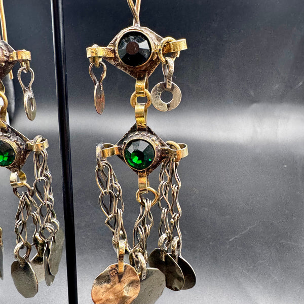Boucles d'oreilles Kuchi afghanes portées