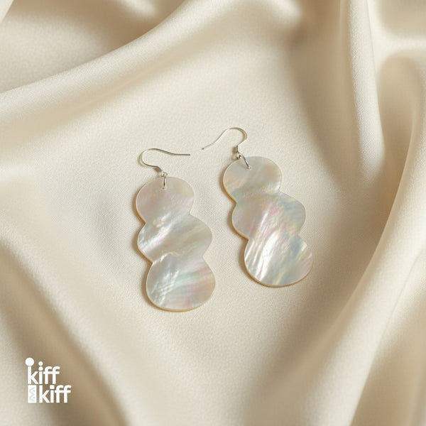 Boucles d'Oreilles Nuage en Nacre