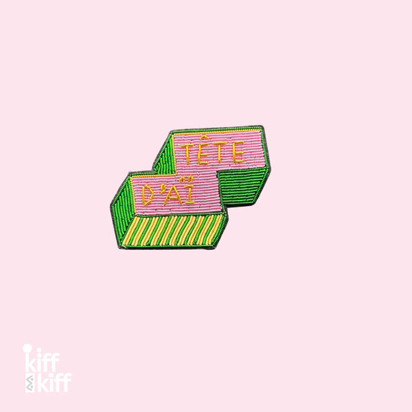 Broche TÊTE D'AÏ, présentation complète