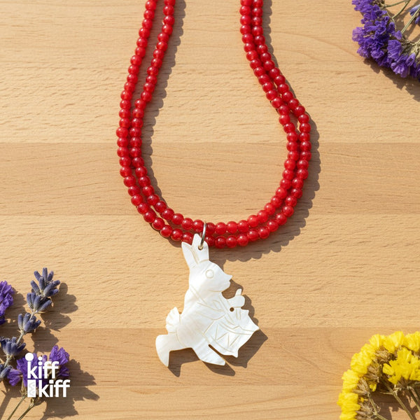 Collier Lapin en Nacre et Perles Rouges