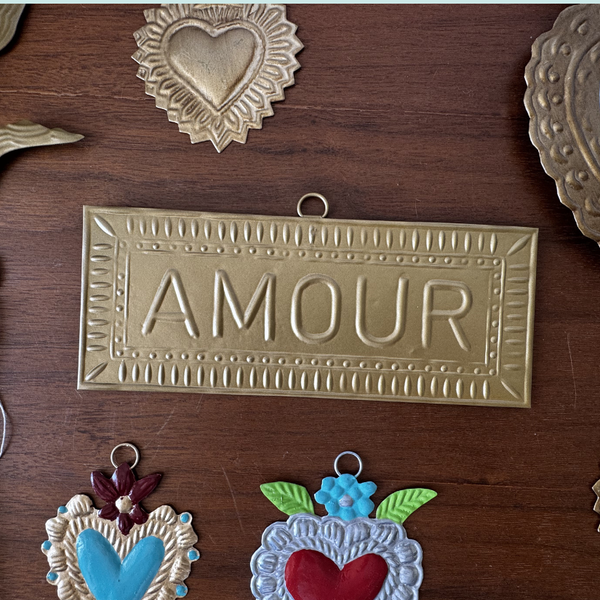 Plaque murale dorée AMOUR, décoration artisanale Kiff Kiff