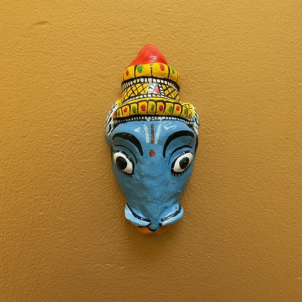 Masque mural artisanal KIFF KIFF de Varaha en papier mâché peint à la main, 10 cm, aux couleurs vives et détails fins.