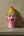 Statuette KIFF KIFF en papier mâché représentant une tête de femme hindoue rose peinte à la main avec coiffe traditionnelle