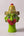 Statuette décorative KIFF KIFF Hanuman en papier mâché vert, peinte à la main avec des détails colorés traditionnels.