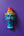 Statuette décorative KIFF KIFF représentant un visage hindou bleu en papier mâché peint à la main sur fond violet