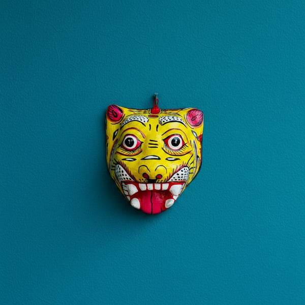 Masque indien Tigre jaune – grand format – Masque mural artisanal Inde