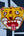 Masque Tigre jaune format moyen, gros plan sur la peinture