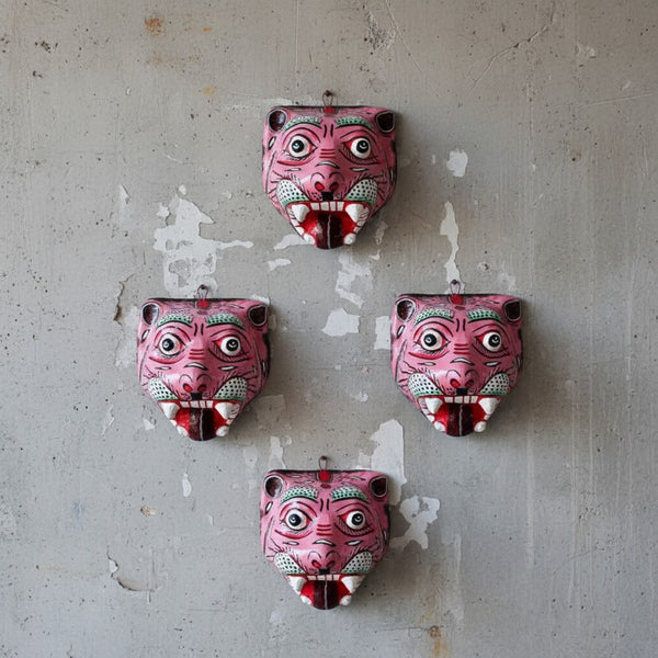 Masque indien Tigre rose – grand format – Masque mural artisanal Inde
