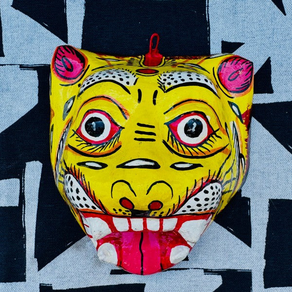 Masque Tigre jaune grand format, vue de face